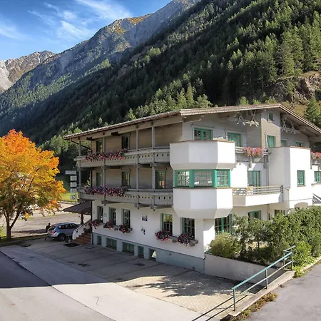 Eden Sölden